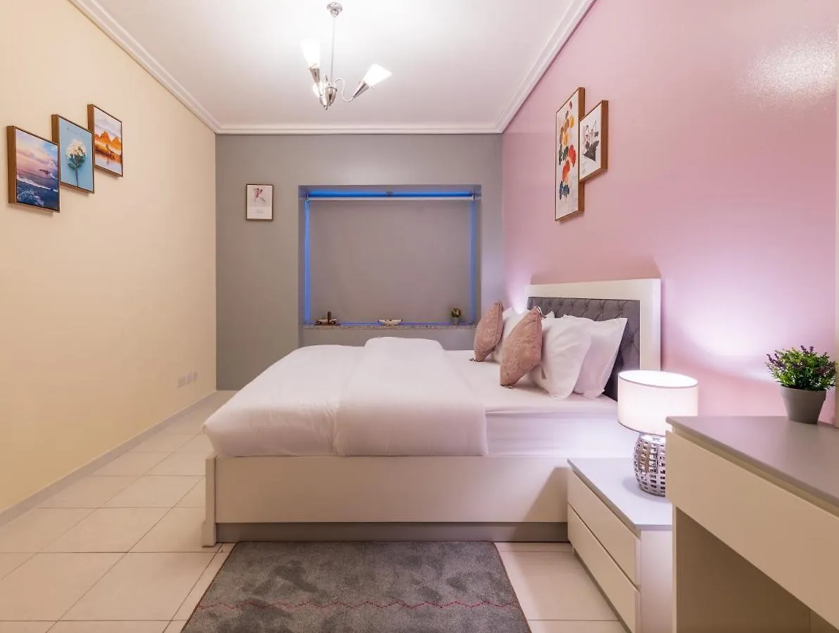 Trinity Holiday Homes - Sheikh Zayed Road Near To Financial Center Metro Station Dubai 0*,