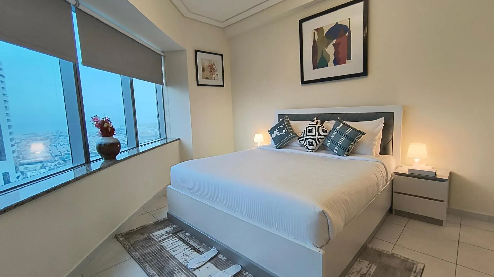 Trinity Holiday Homes - Sheikh Zayed Road Near To Financial Center Metro Station Dubai