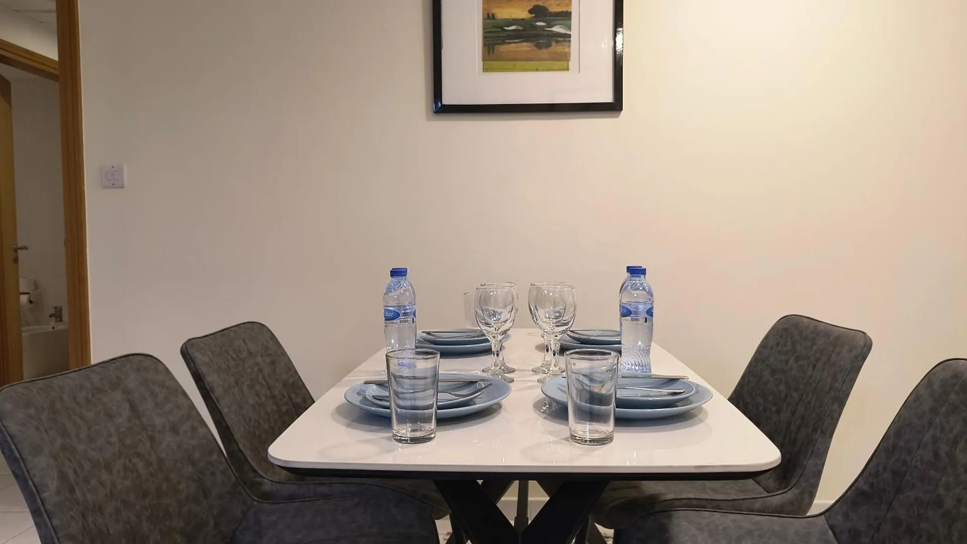 Trinity Holiday Homes - Sheikh Zayed Road Near To Financial Center Metro Station Dubai