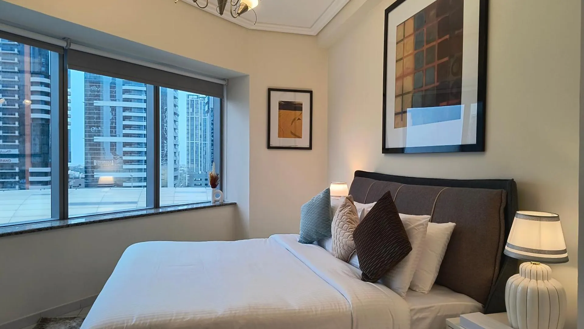 Trinity Holiday Homes - Sheikh Zayed Road Near To Financial Center Metro Station Dubai