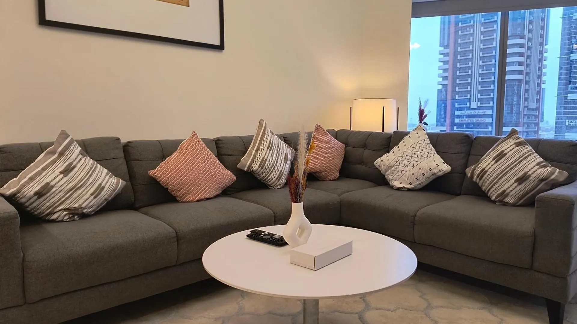 Trinity Holiday Homes - Sheikh Zayed Road Near To Financial Center Metro Station Dubai
